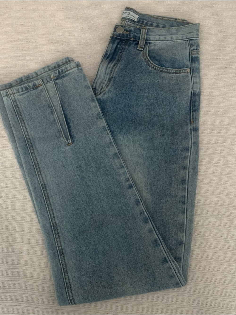 Classic Straight Leg Women's Jeans in Blue